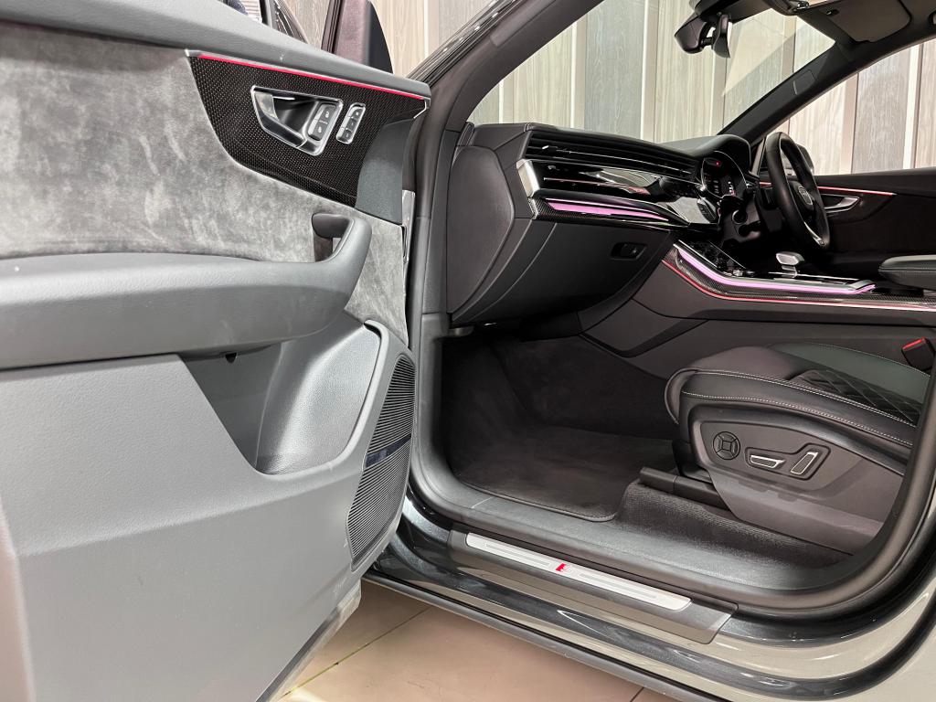 Audi SQ8