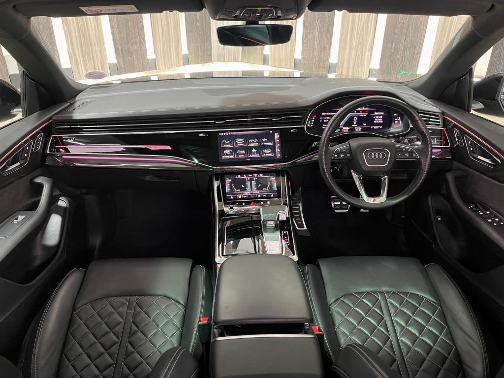 Audi SQ8