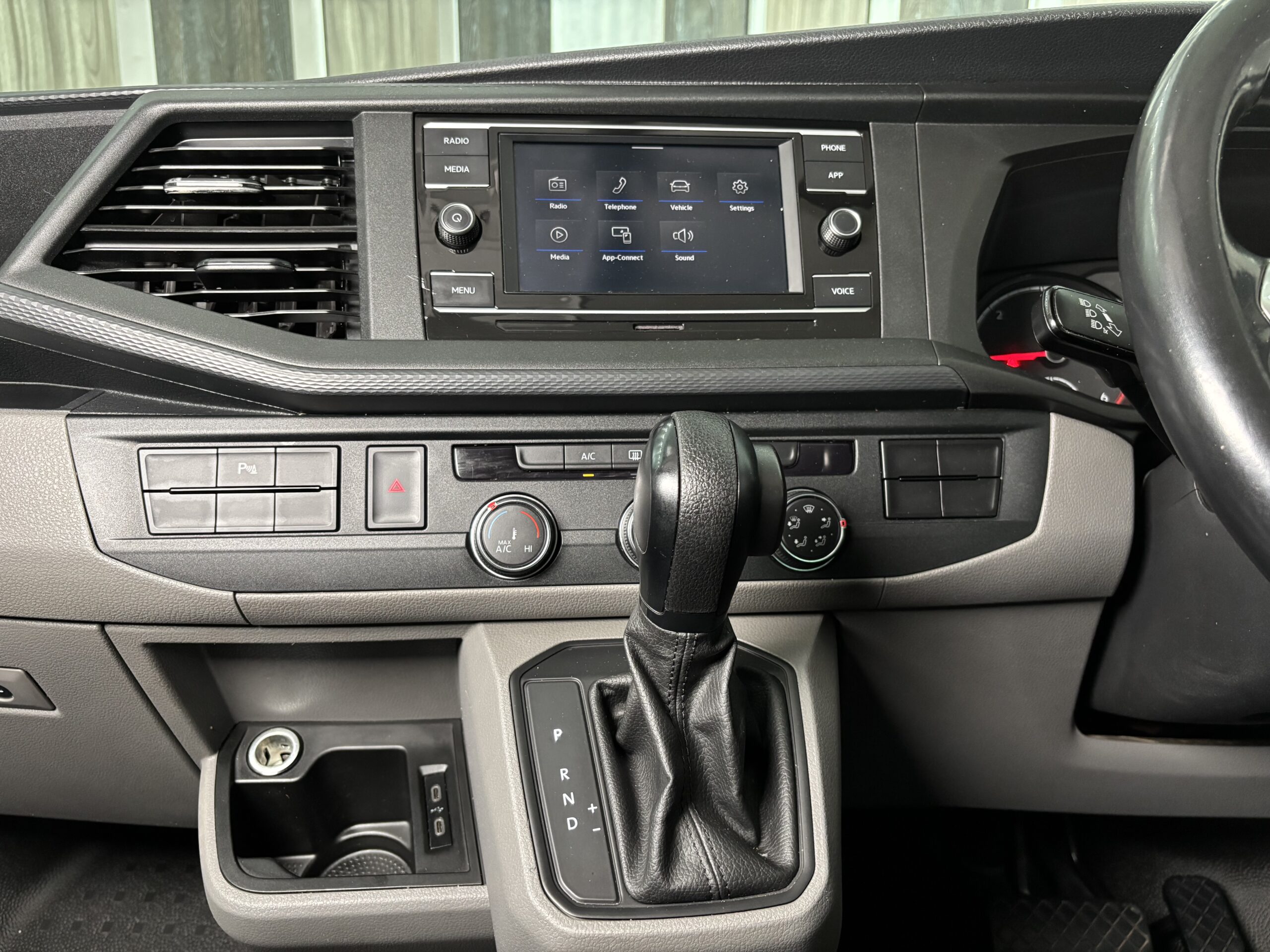 Volkswagen Kombi 2.0 TDI Auto (103kW) Trendline