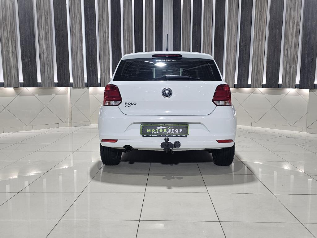 Volkswagen Polo Vivo 1.6 Highline 5Dr