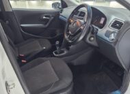 Volkswagen Polo Vivo 1.6 Highline 5Dr