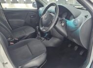 Nissan Np 200 1.6i Safety Pack PU SC Aircon