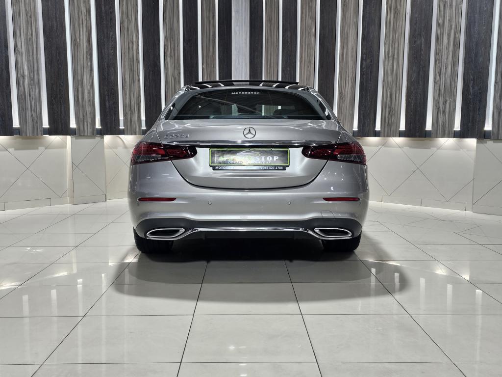 Mercedes Benz E220D Amg Line