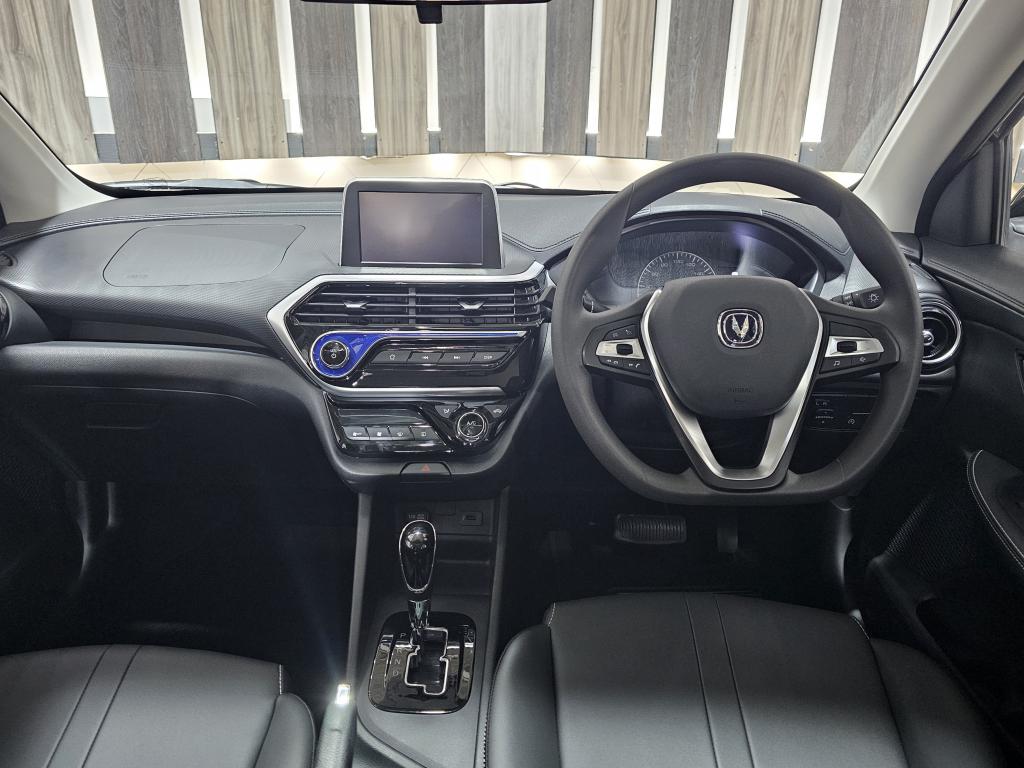 Changan Alsvin 1.5 CE CVT